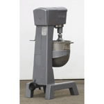 Hobart D300 Mixer 30 Qt, Bowl And 2 Attachments Included, Used Excellent Condition - Image 2